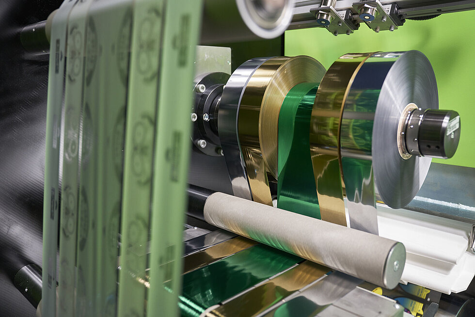 DM-UNILINER-3D druckt mit Rollen in Gold, Silber und Grün
