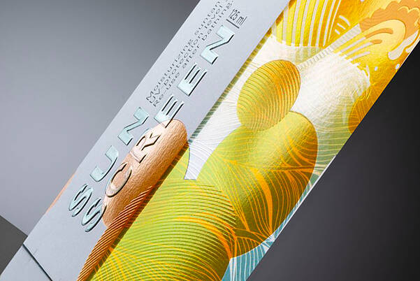 Gelbes halb-transparentes Faltschachtel-Oberflächendesign