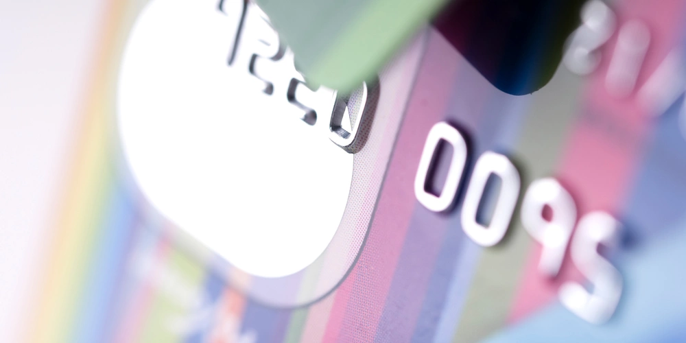 Entecken Sie unsere Sicherheitsprodukte für Karten: verlässlich & widerstandsfähig