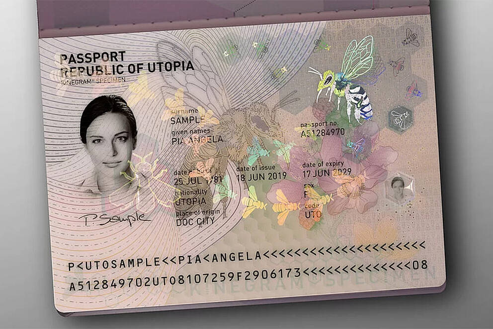 Reisepass mit Hologrammen als Hochsicherheits-Features